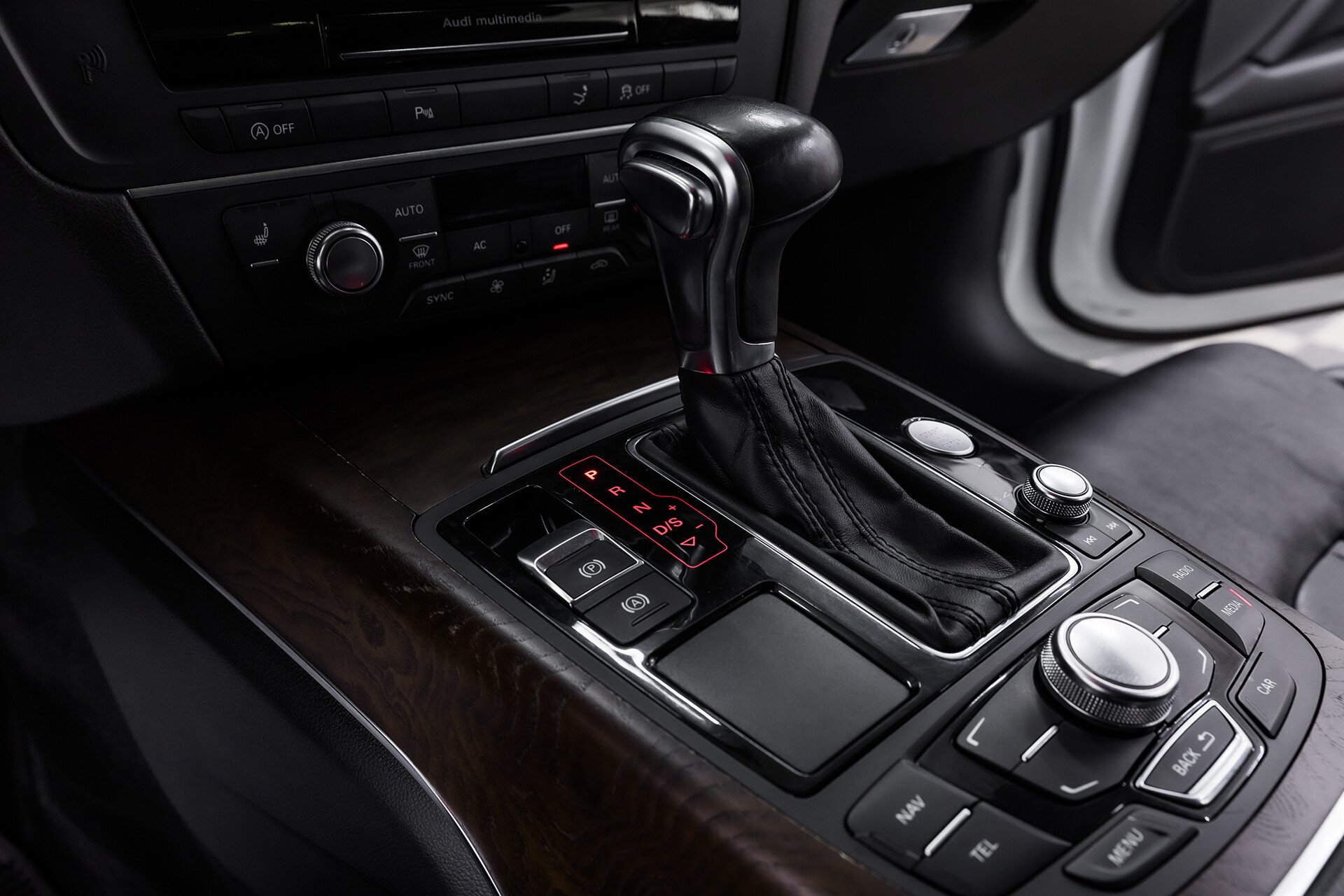 Audi A7, I (4G), 2011 фото 16