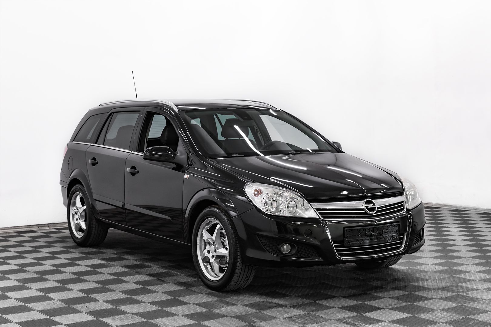 Opel Astra, H Рестайлинг, 2008 фото 3