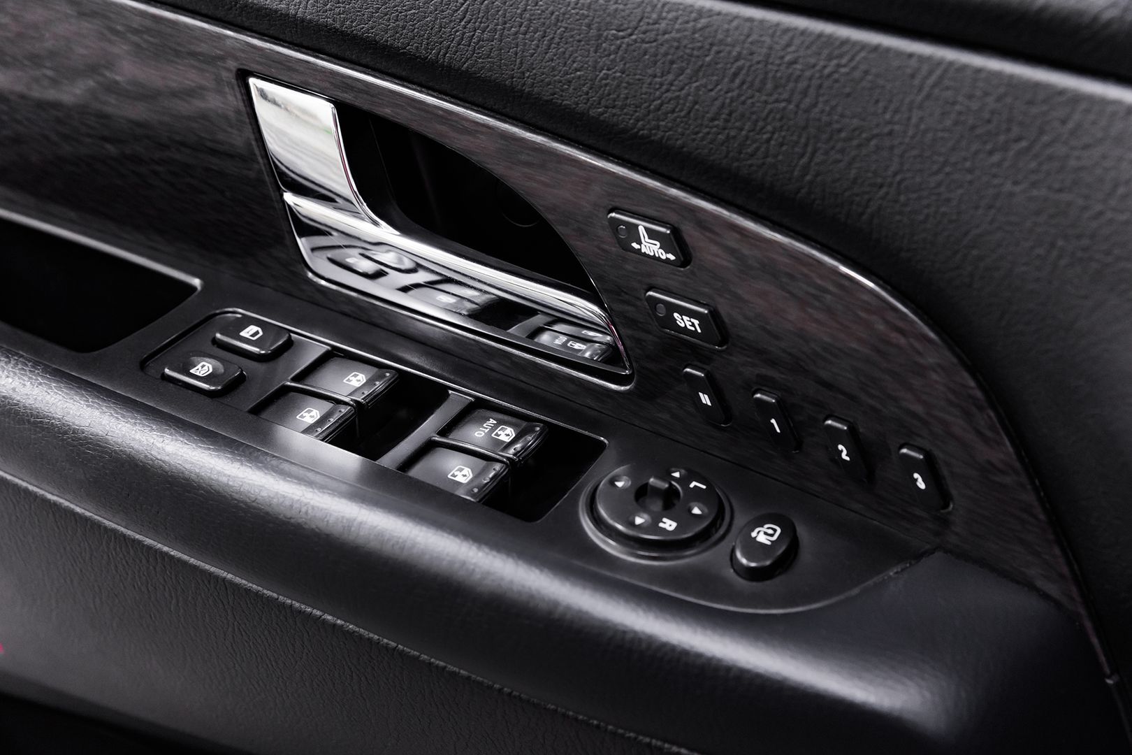SsangYong Rexton, III, 2013 фото 8