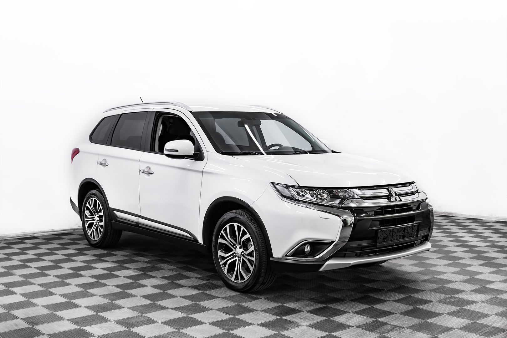 Mitsubishi Outlander, III Рестайлинг 2, 2016 фото 3