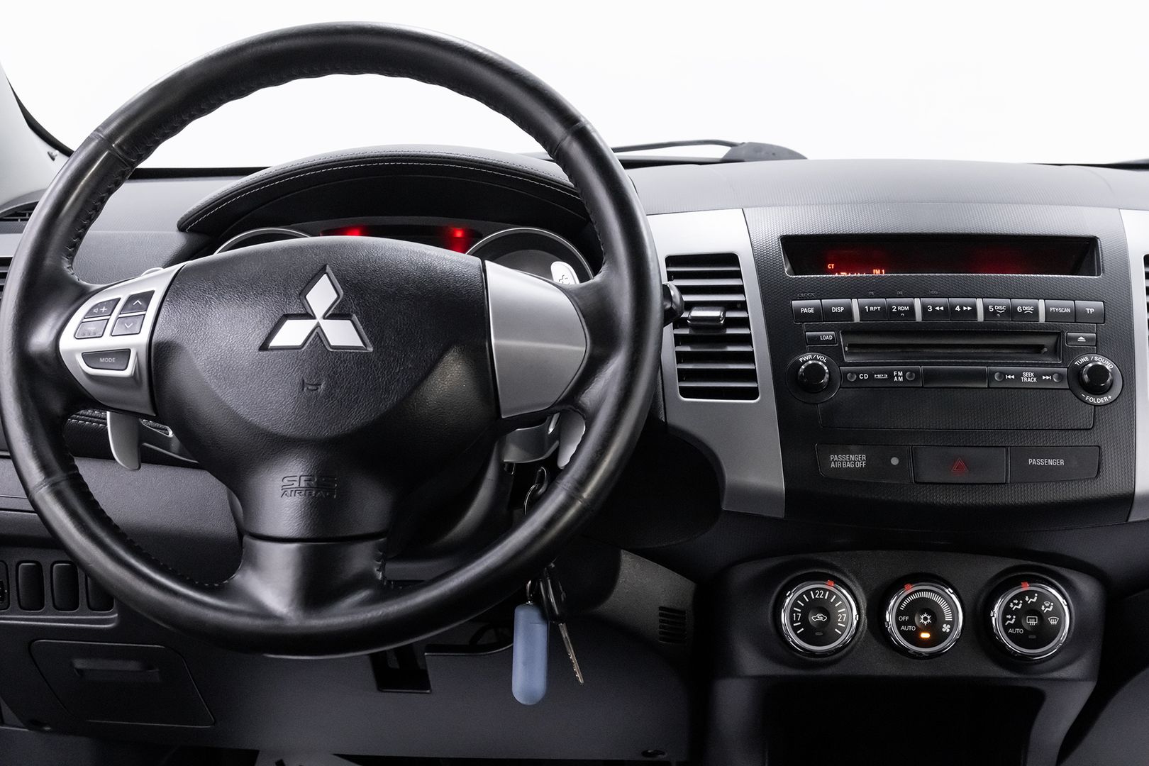 Mitsubishi Outlander, II Рестайлинг, 2011 фото 9