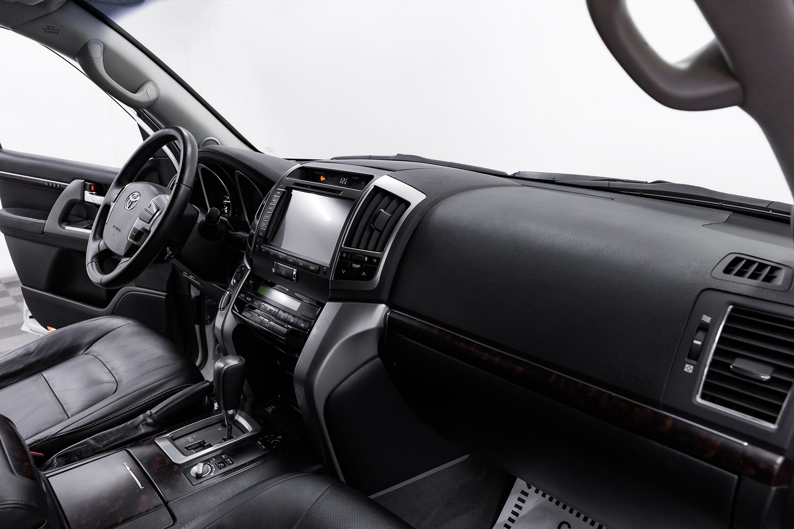 Toyota Land Cruiser, 200 Series Рестайлинг 1, 2014 фото 16