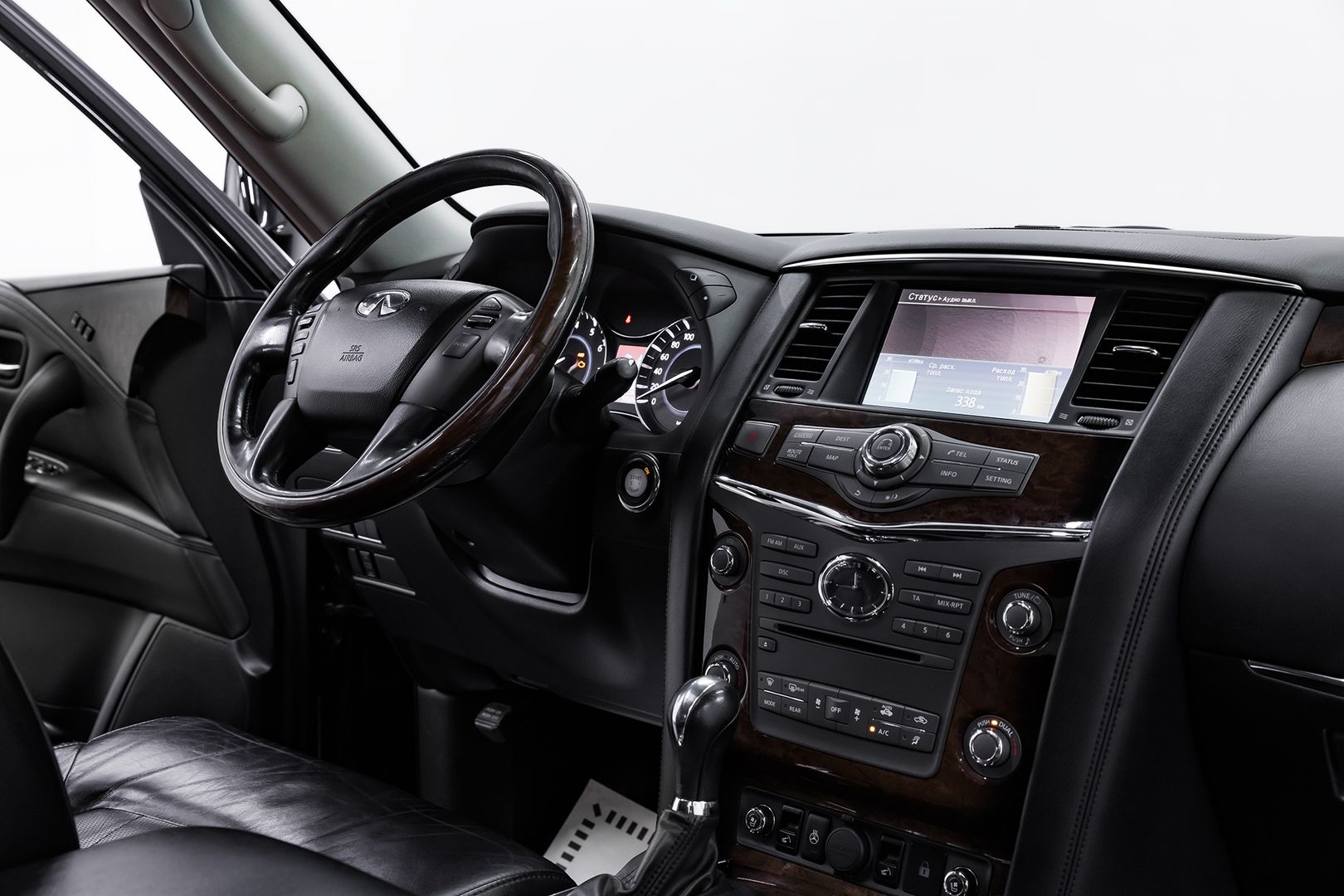 Infiniti QX80, I, 2013 фото 17