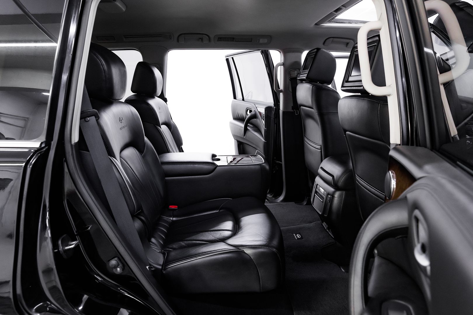 Infiniti QX80, I, 2013 фото 20