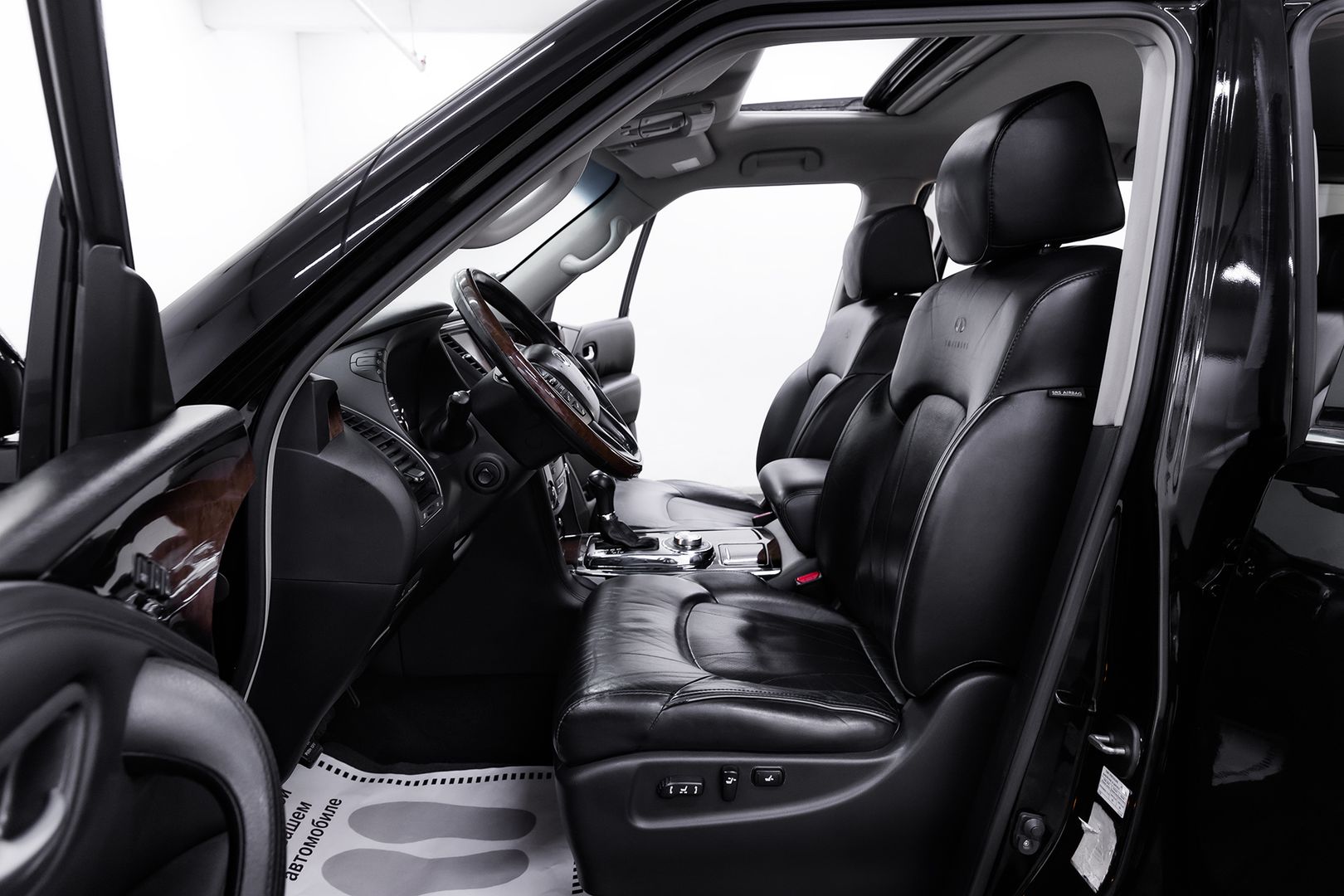 Infiniti QX80, I, 2013 фото 7