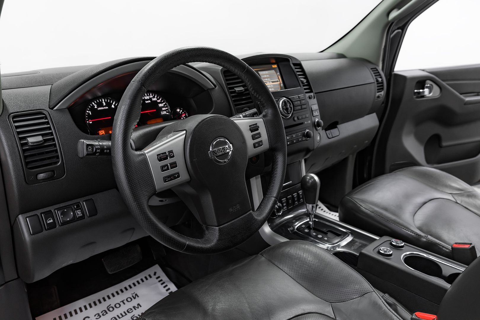 Nissan Pathfinder, III Рестайлинг, 2012 фото 9