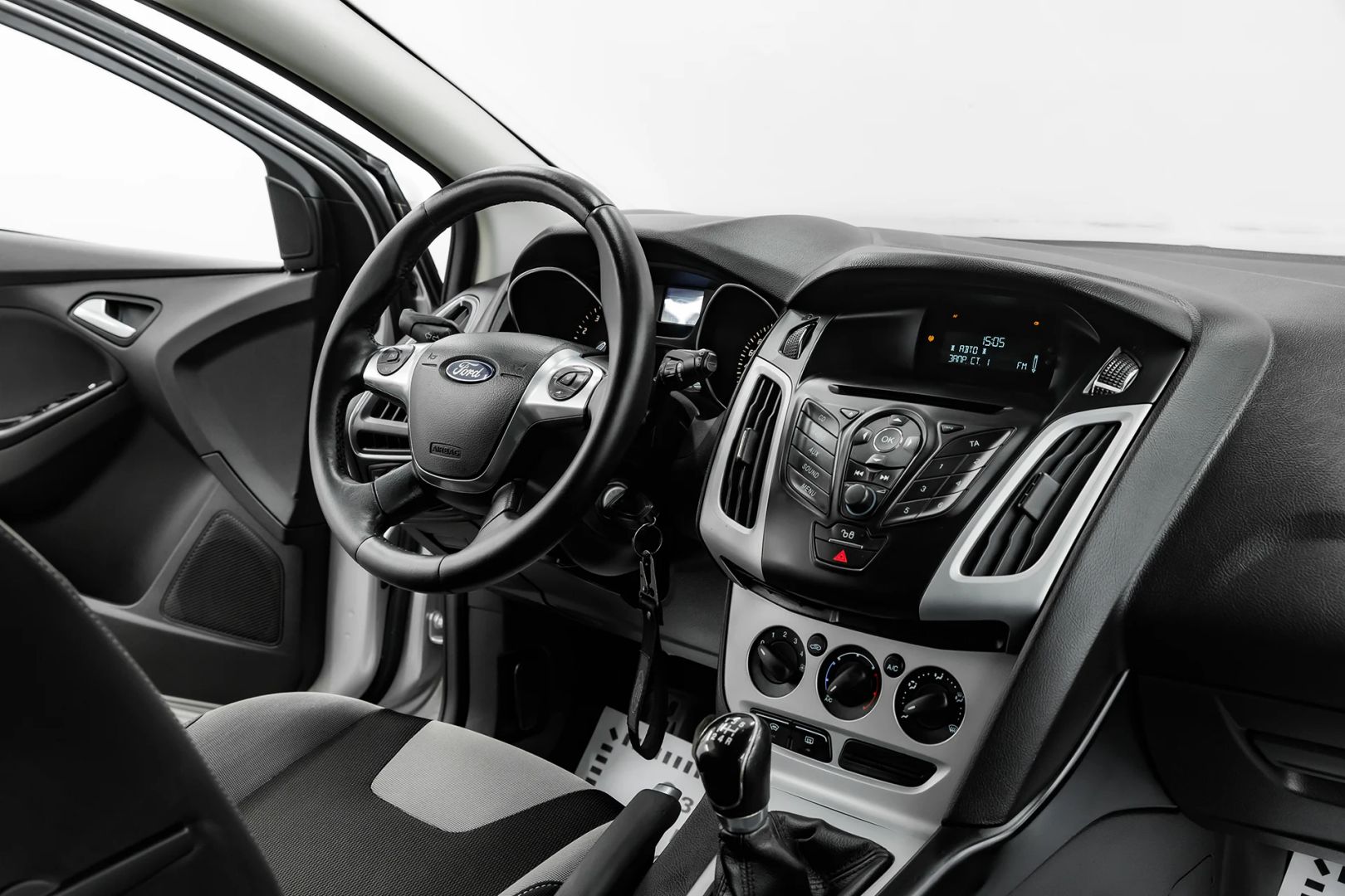 Ford Focus, III, 2014 фото 12