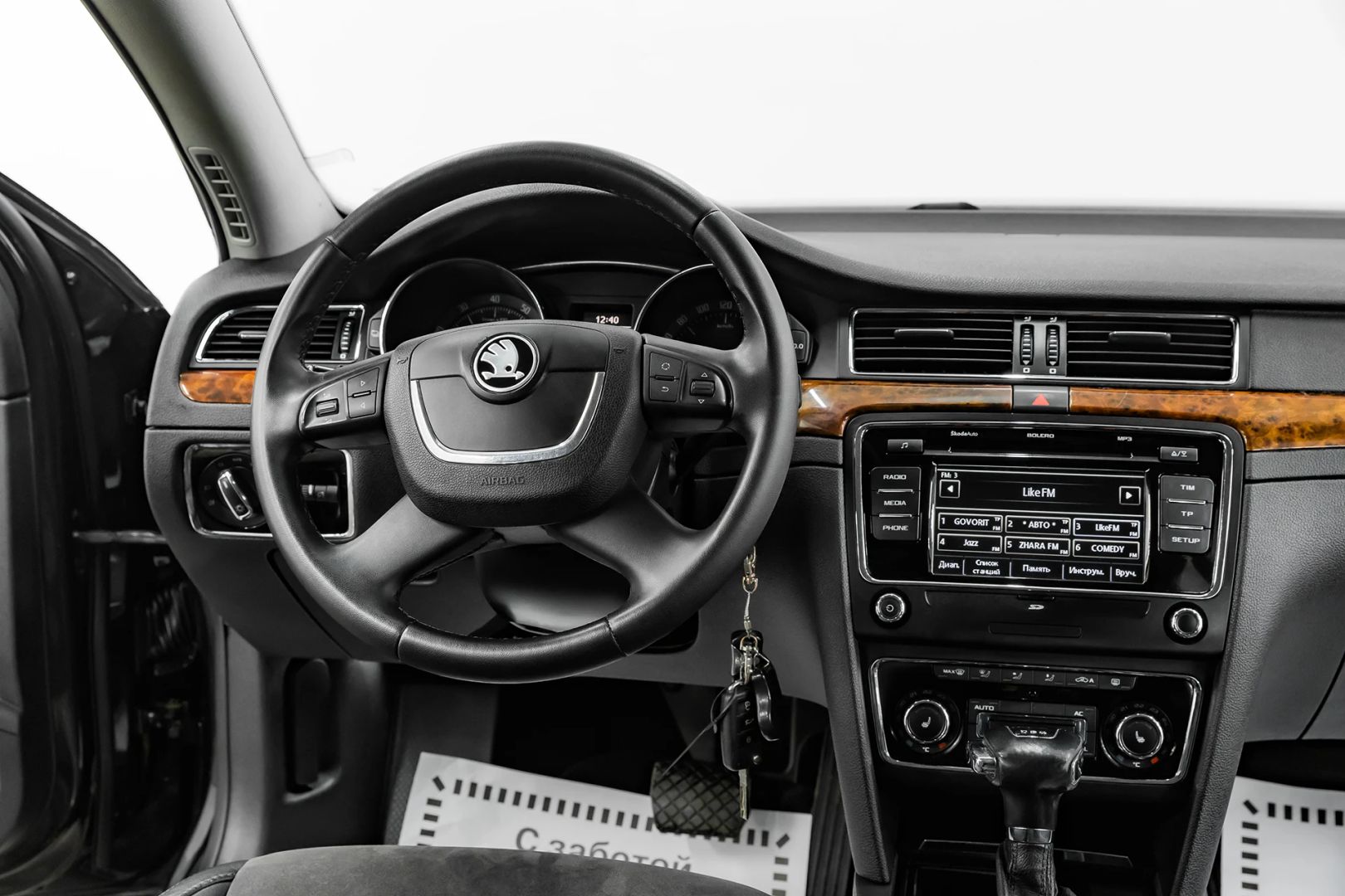 Skoda Superb, II, 2011 фото 11
