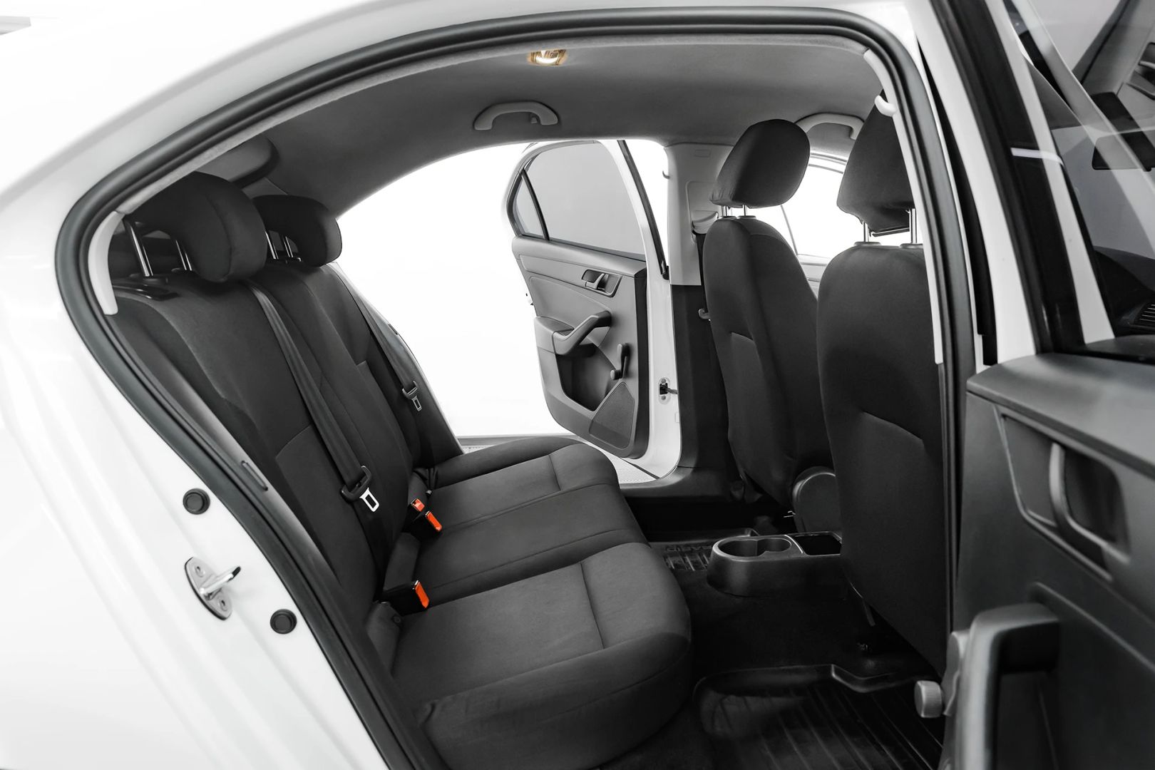 Skoda Rapid, I, 2016 фото 15