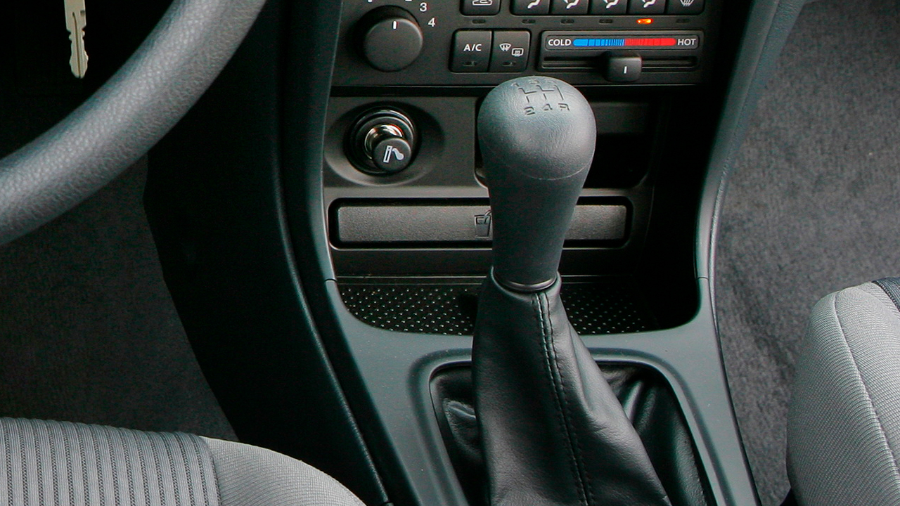 Фото Коробка передач nissan Almera Classic
